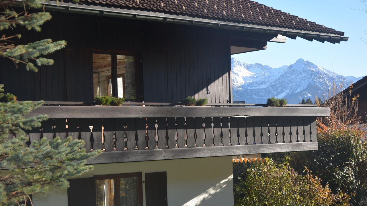 Außenansicht Herbst CASA MONTANA Außenansicht Herbst CASA MONTANA